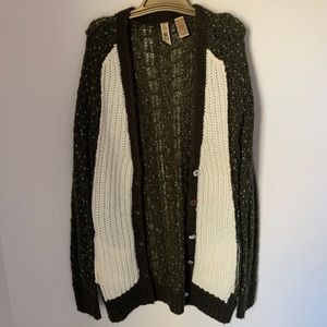 Buckle Cardigan